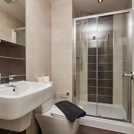 Central Leeds 3 Bedroom Flat Exterior photo
