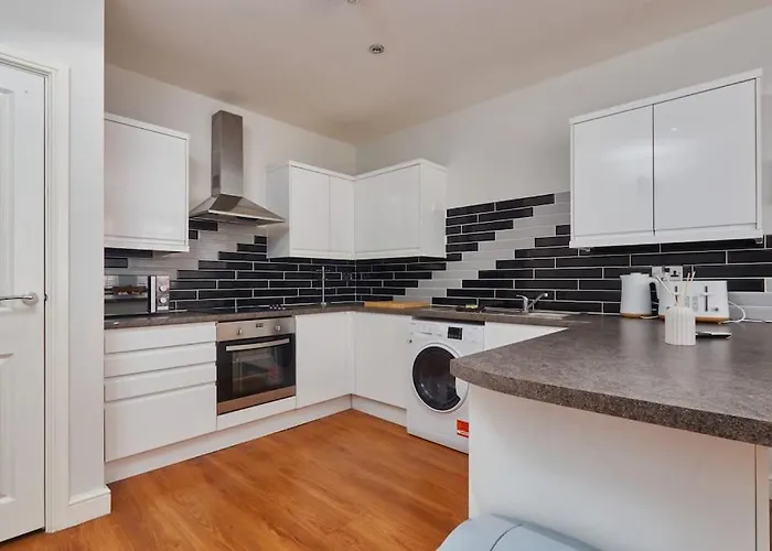 Central Leeds 3 Bedroom Flat