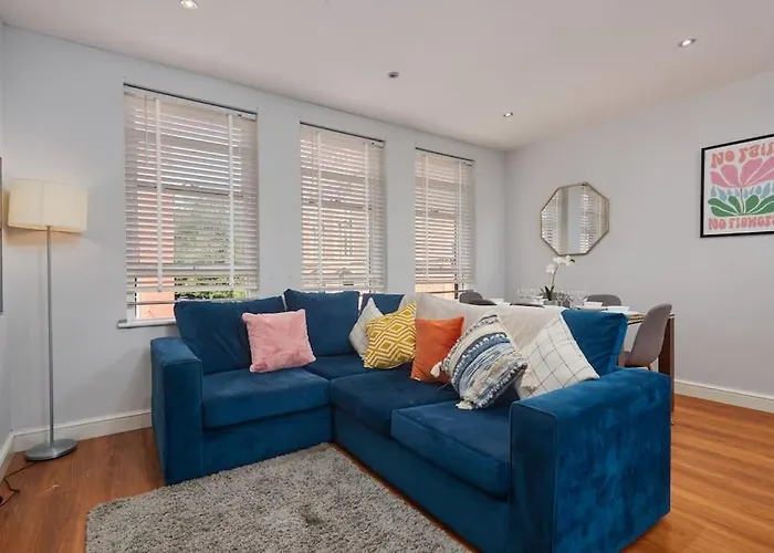 Central Leeds 3 Bedroom Flat