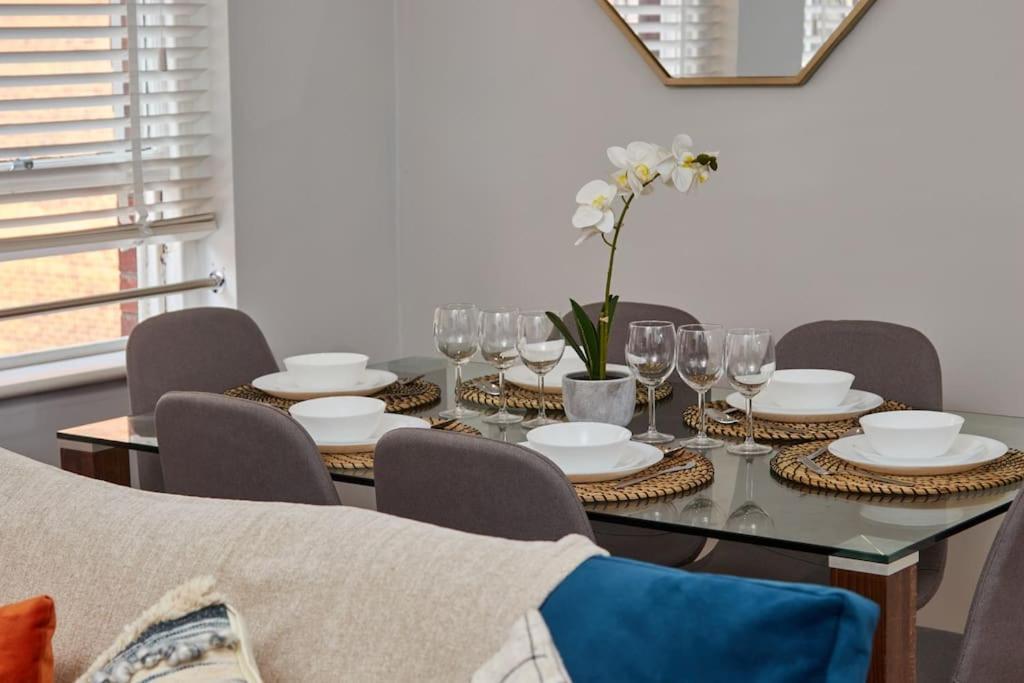 Apartment Leeds 3 Bedroom Flat