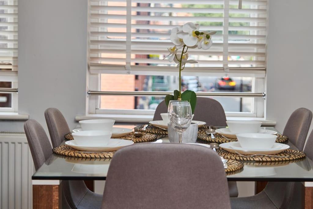 Apartment Leeds 3 Bedroom Flat